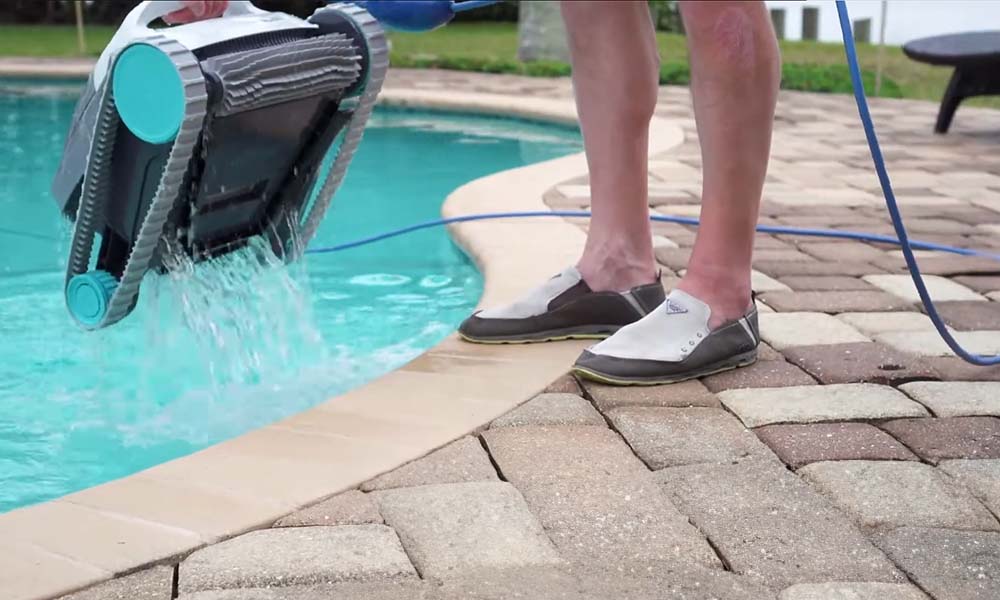 Dolphin Active 15 Robotic Pool Cleaner into Pool