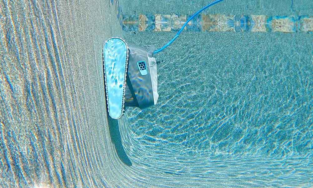 Dolphin Advantage Ultra Robotic Pool Cleaner Waterline Cleaning