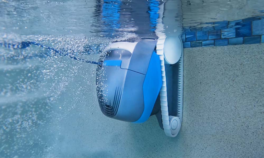 Dolphin Cayman Robotic Pool Cleaner Wall Climbing