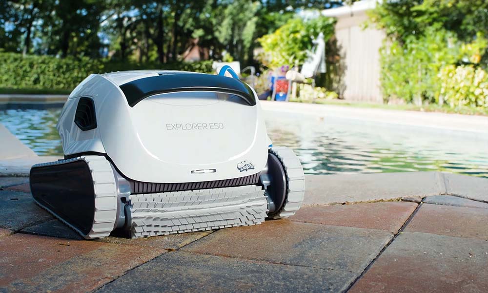 Dolphin Explorer E50 Pool Cleaner Vacuum