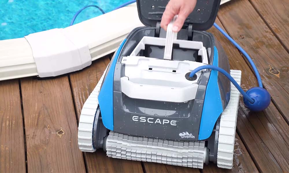 Dolphin Escape Robotic Pool Cleaner emptying bin