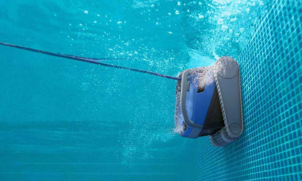 Dolphin M600 Robotic Pool Cleaner Waterline Cleaning