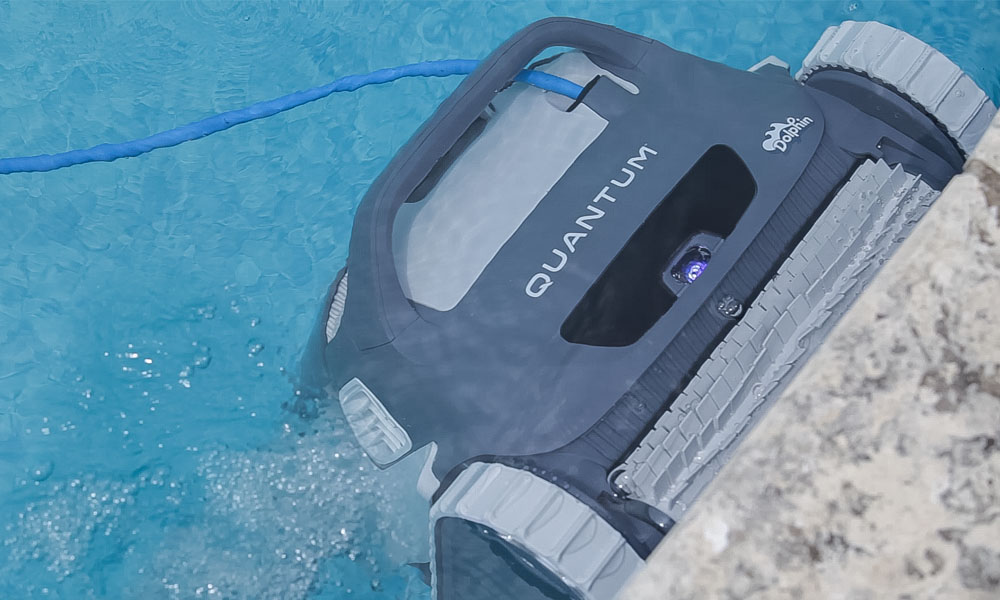 Dolphin Quantum Robotic Pool Cleaner Waterline